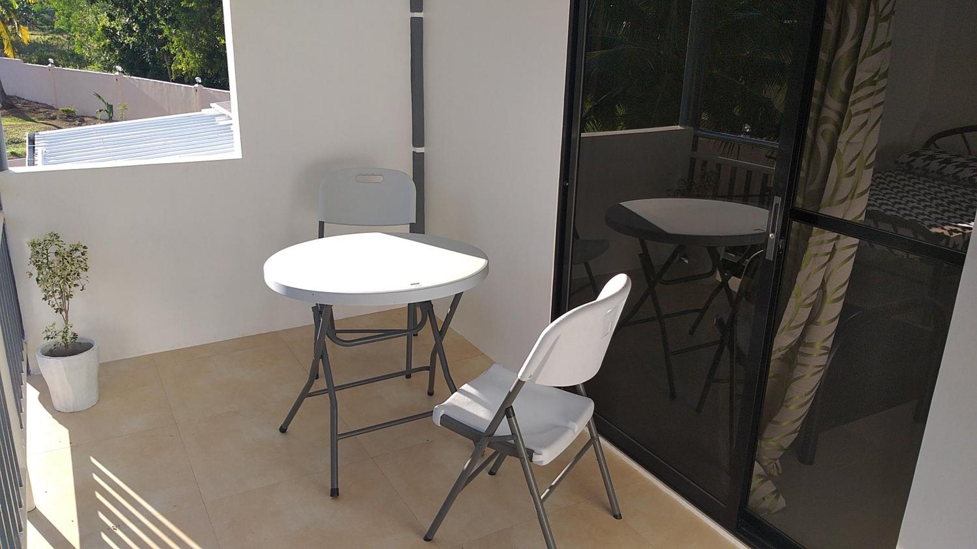 Ub Home Dauis Oda fotoğraf