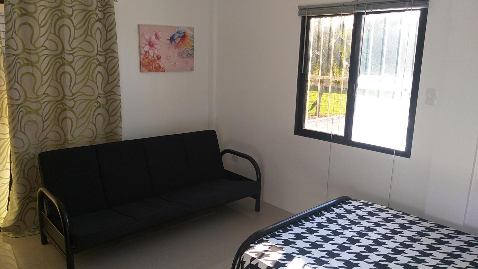 Ub Home Dauis Oda fotoğraf