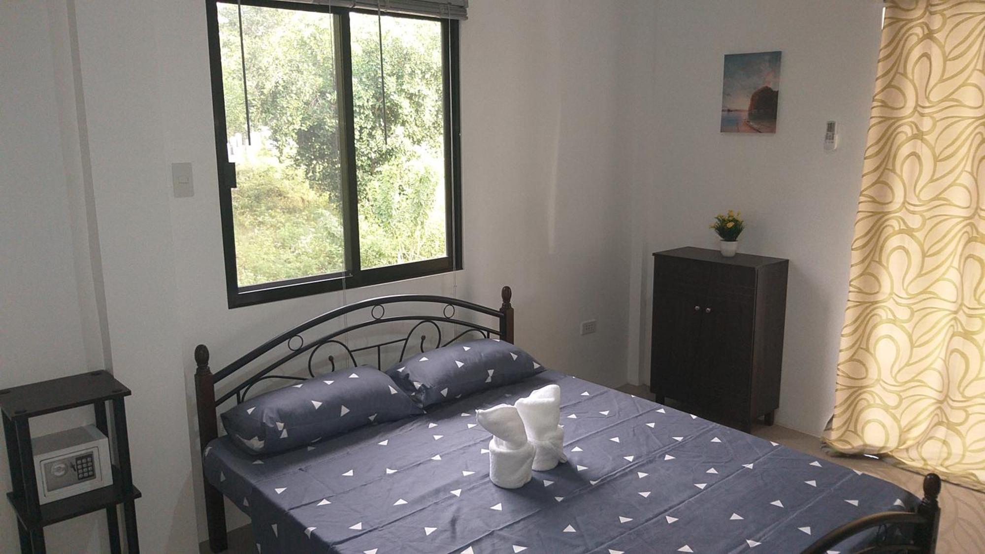 Ub Home Dauis Oda fotoğraf